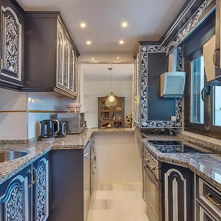 アパート Sea View Puerto Banus Sauna And Parking Rdr165 *